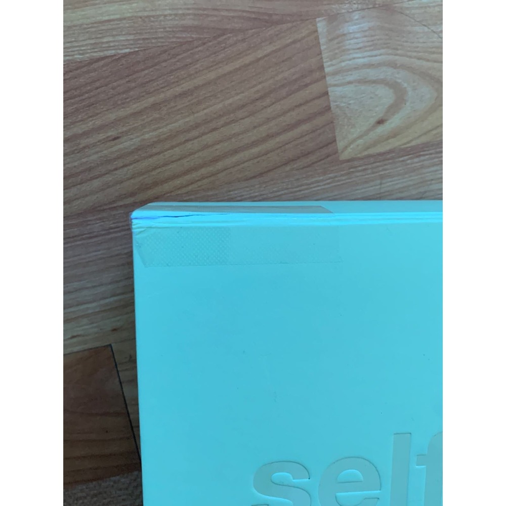 Self‎ Portrait empty box - Picture 4 of 9